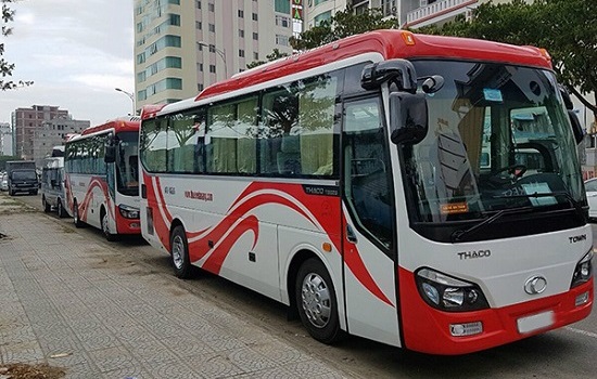 Xe Tháng 35 chỗ - Thaco Town